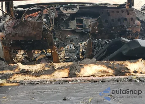 1971 Pontiac Gran Prix from USA, damaged, VIN 276571A148750